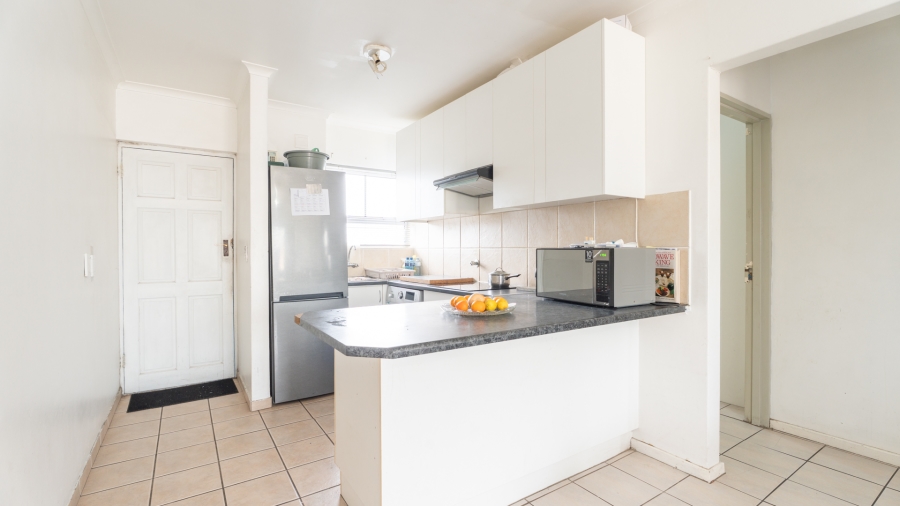 2 Bedroom Property for Sale in Maitland Western Cape